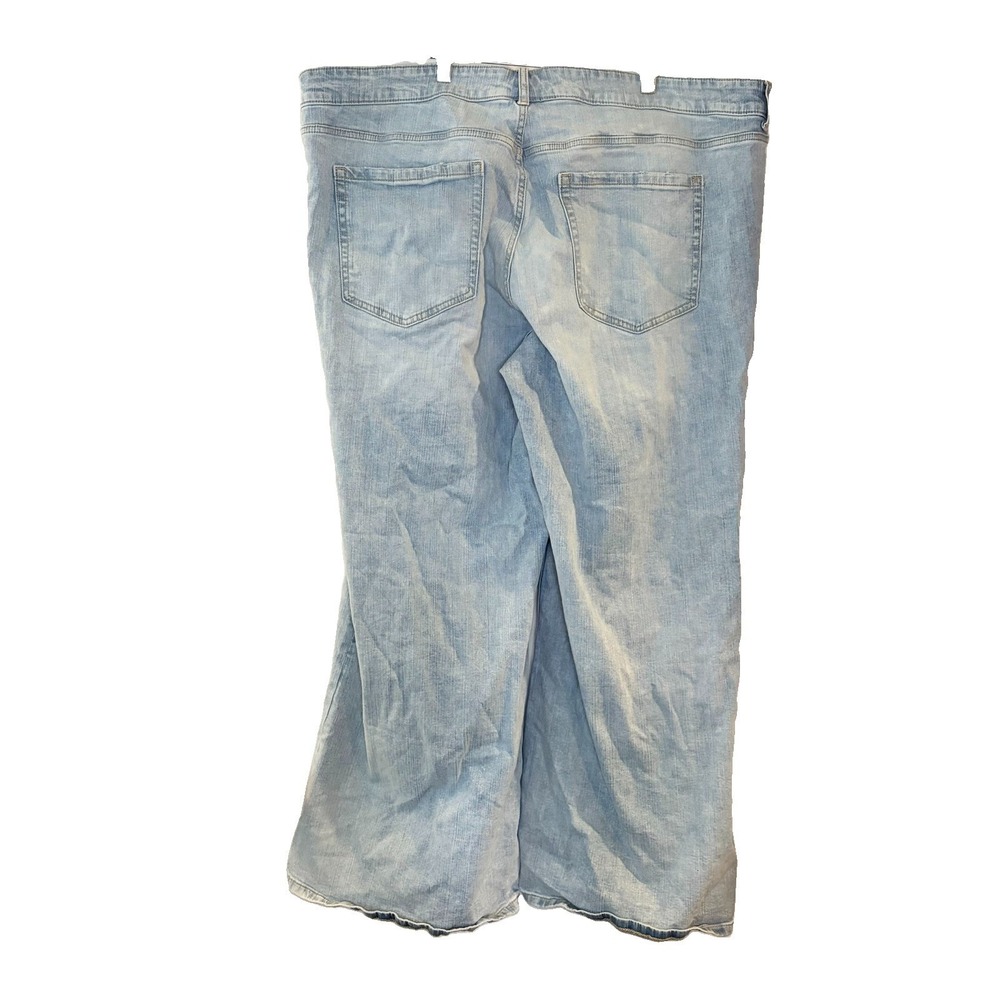 Torrid Festi Baggy Mid Rise Wide Leg Jean in Light Wash Blue Denim 20R - Picture 2 of 4